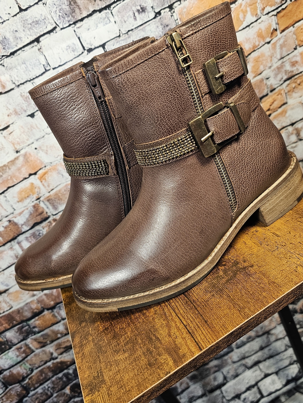 Vintage Foundry Co Gasten Brown Ankle Boots W Size 8 Leather Look New In Box
